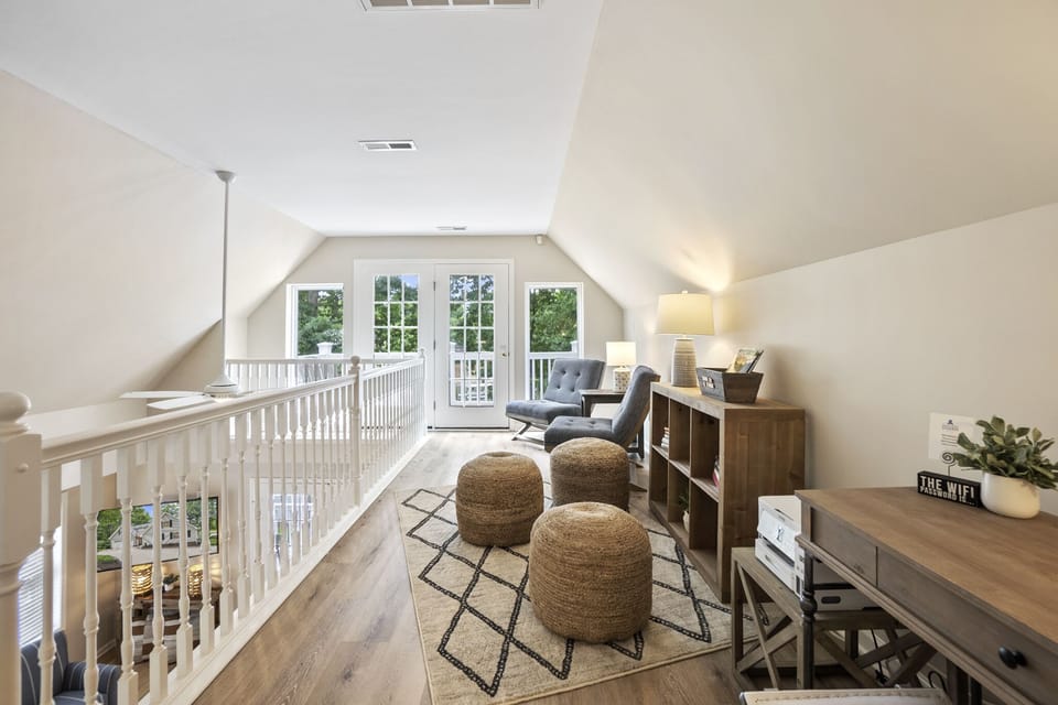 Upper Level Loft Area perfect to grab a book & read.