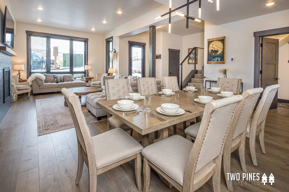 Open Concept Dining - Table Seating for 6