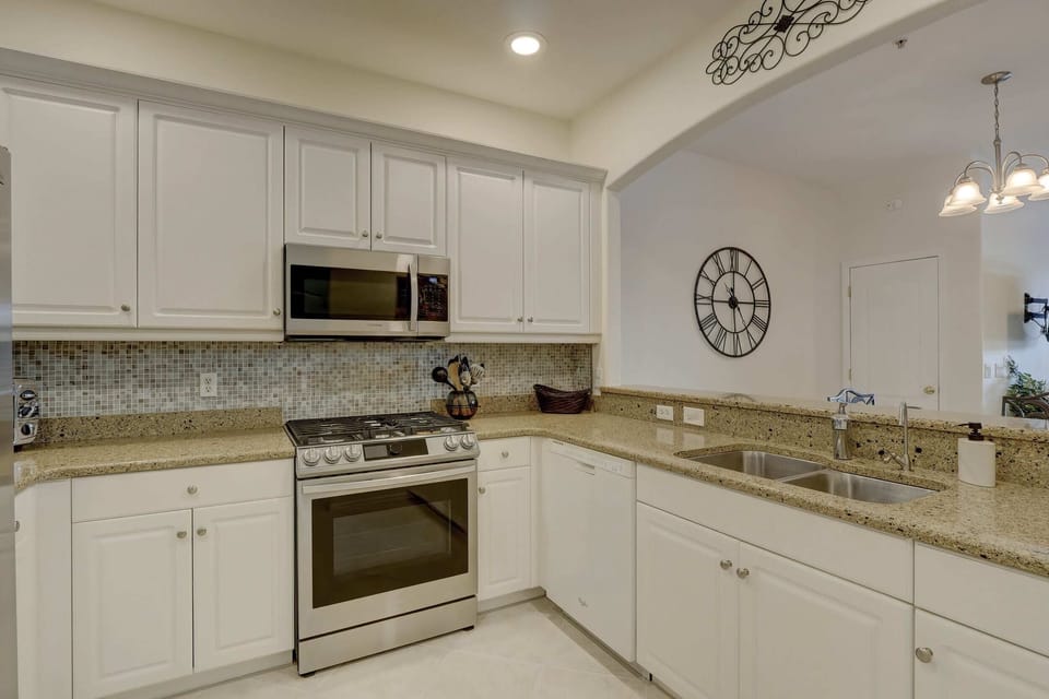 There are Granite Counters in the Kitchen