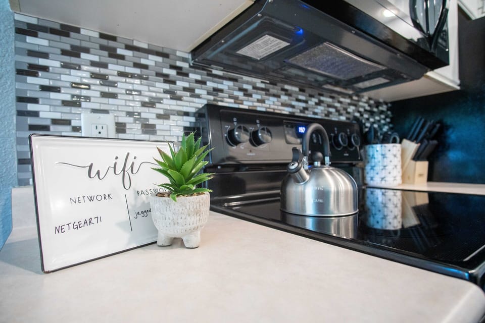 Free high speed wifi throughout the unit