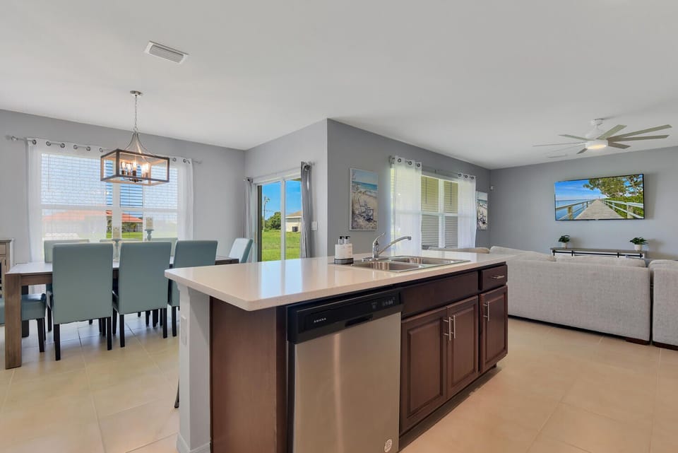 Open concept kitchen