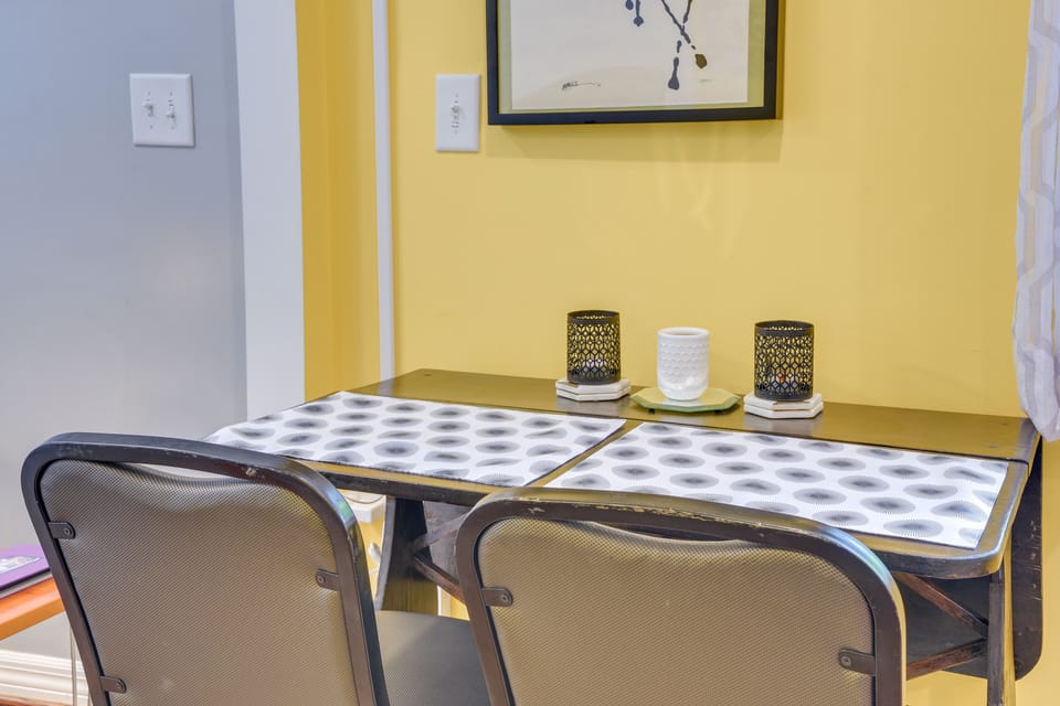 Dining Area | Dishware & Flatware