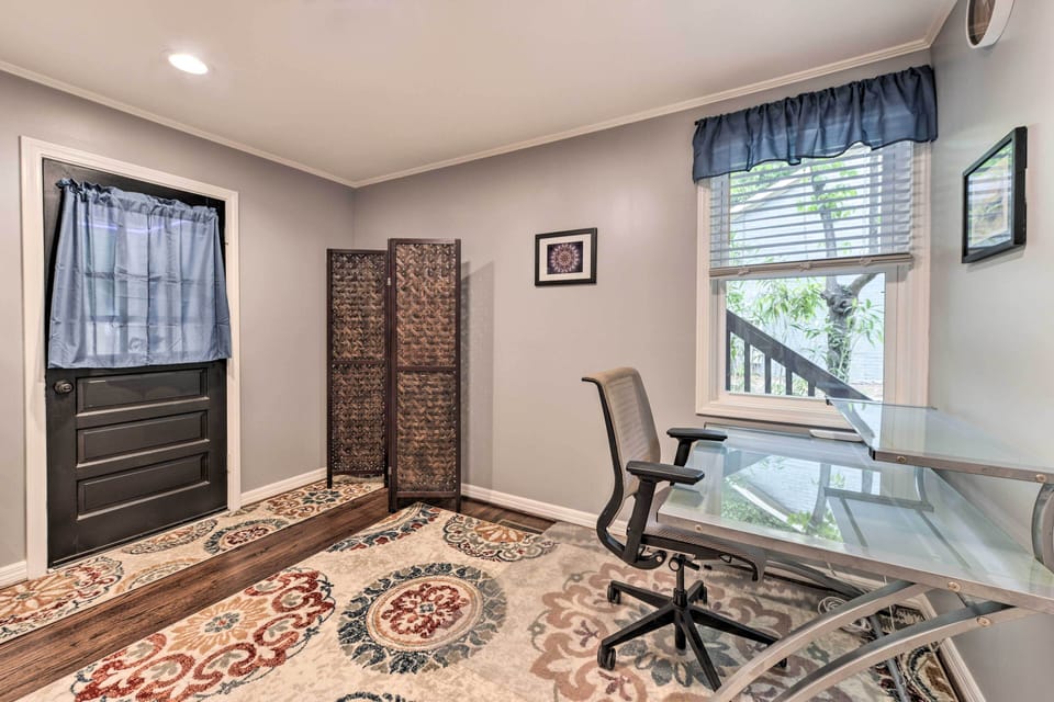 Office | Desk