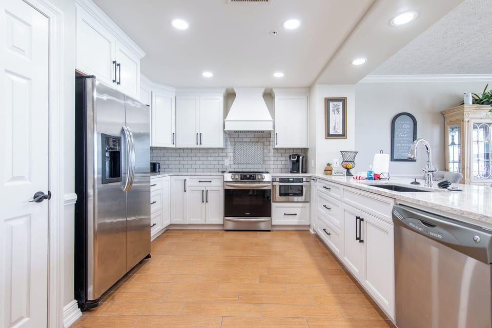 Fully stocked kitchen.