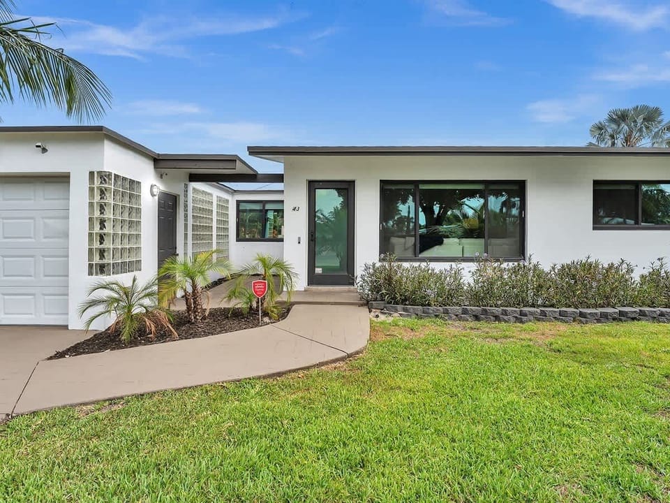 New Renovated Mid-Century Ranch Home