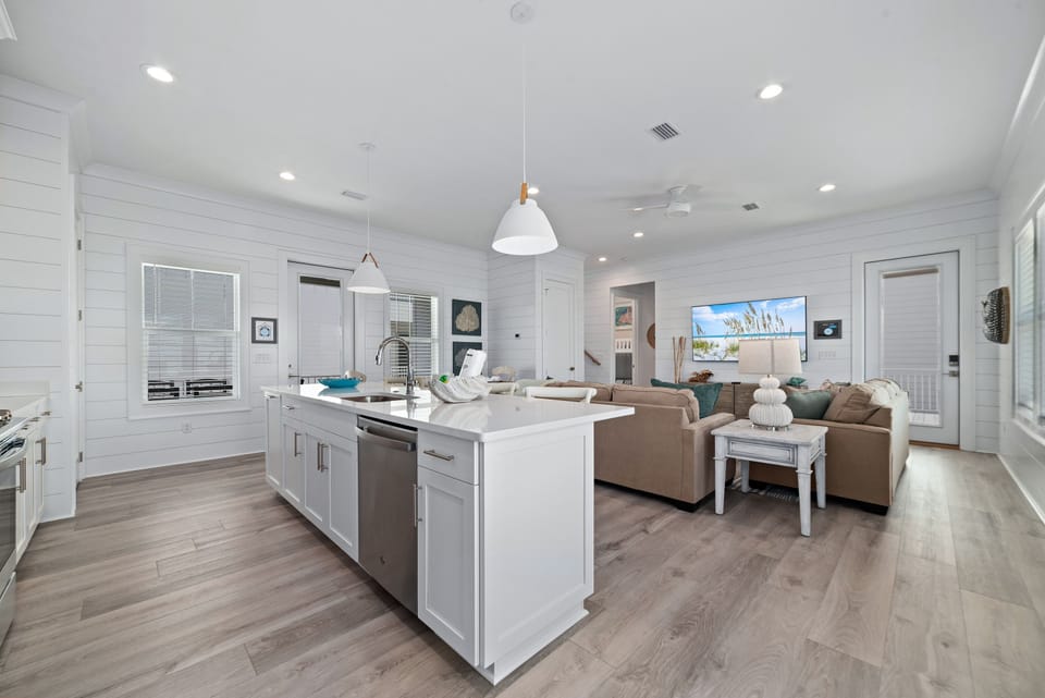 This nice and open concept allows for larger groups to hang out easily.