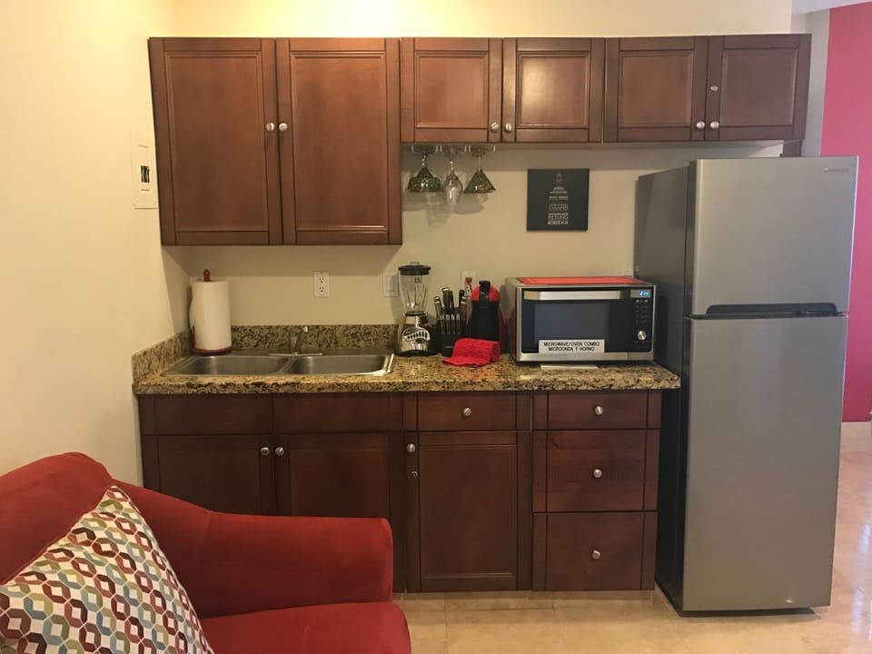 Fully Stocked kitchenette