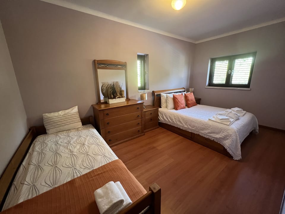 Quarto de casal com
Cama extra 