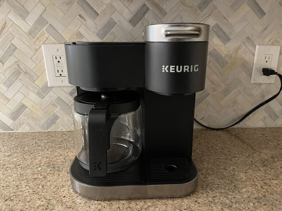 Keurig machine with starter pods provided