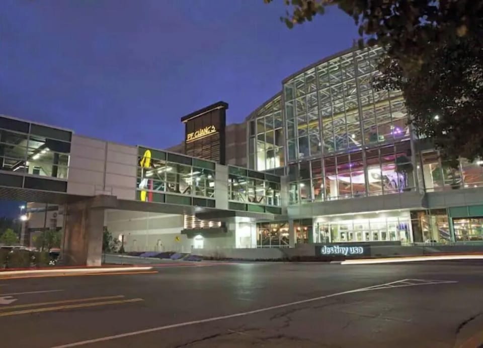 Destiny USA Mall