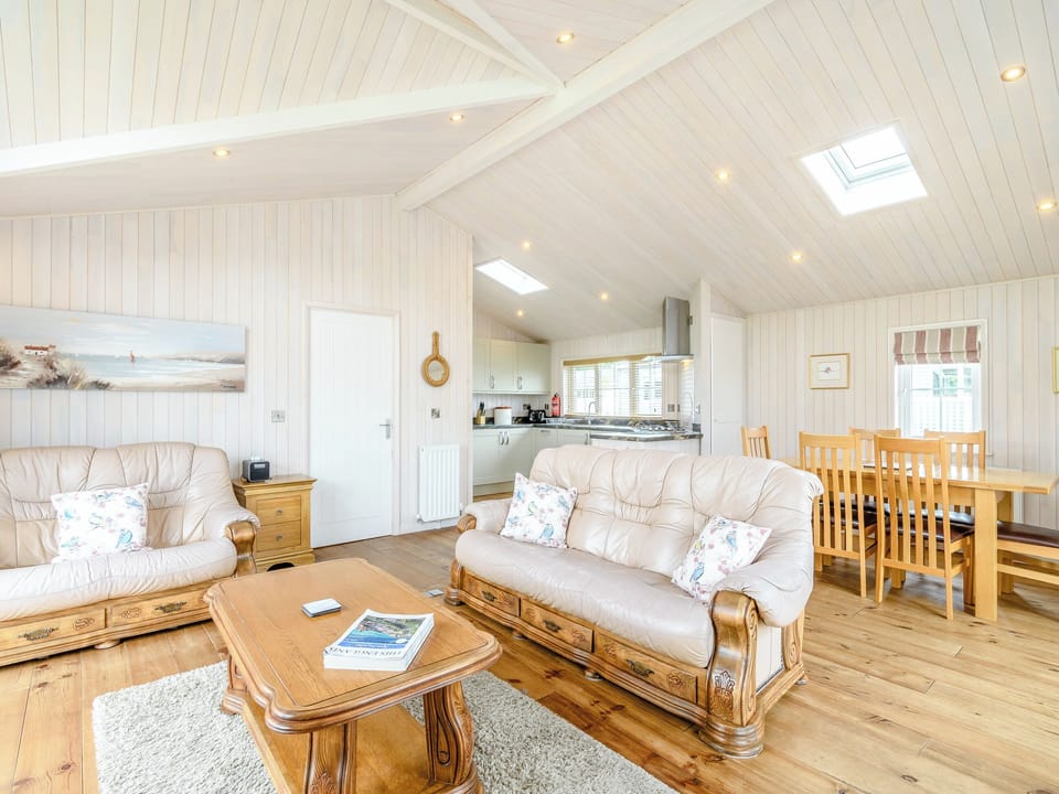 Open plan living space | Acacia Lodge, Mercia Marina, Willington