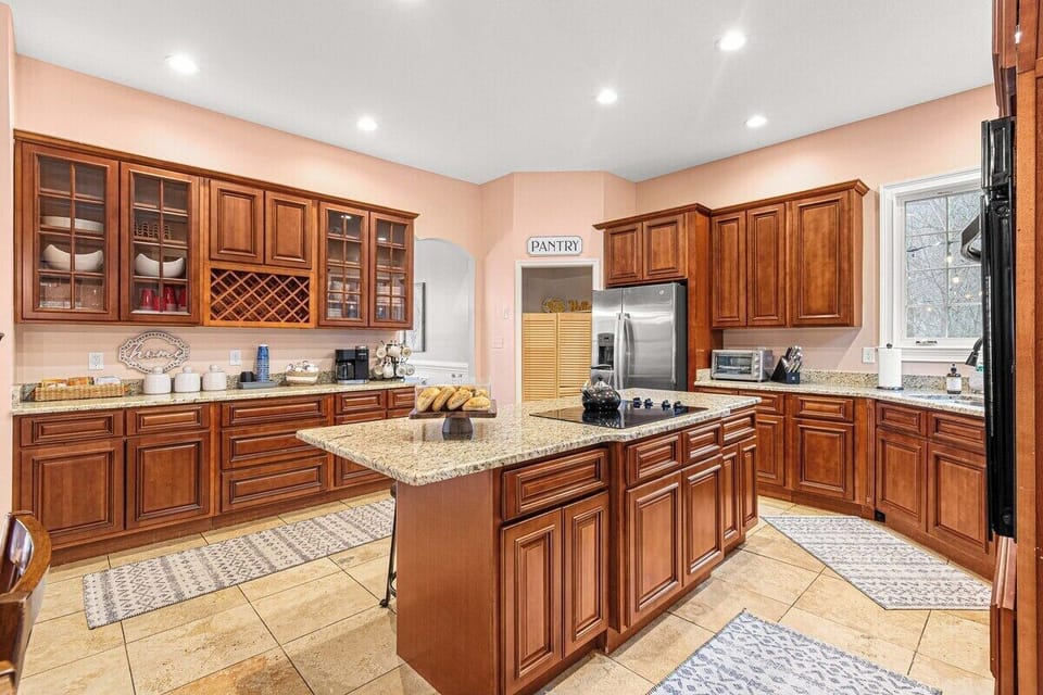 Massive kitchen with open concept