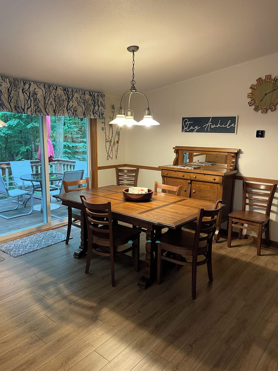 Spacious Dining Room