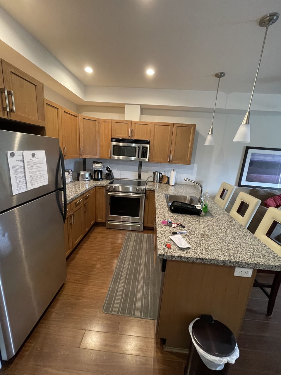 Fully equipped kitchen - easy to make meals in!
