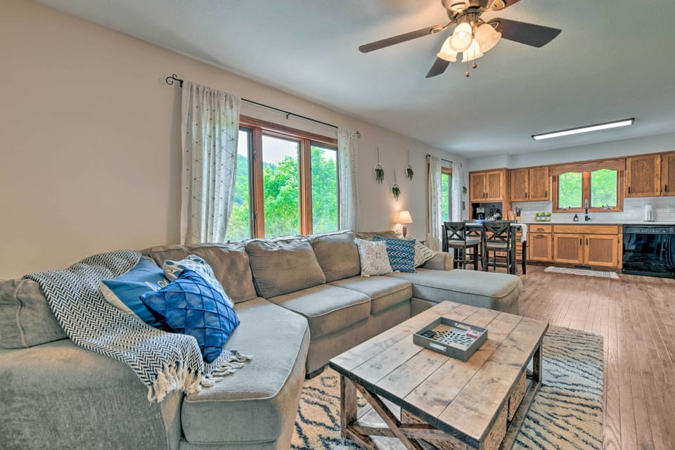 Upper Living Area