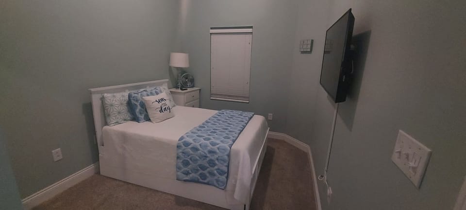 Third bedroom with double bed plus pull out single trundle.