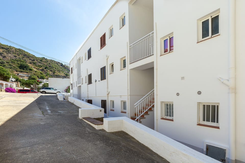 exterior building (1)