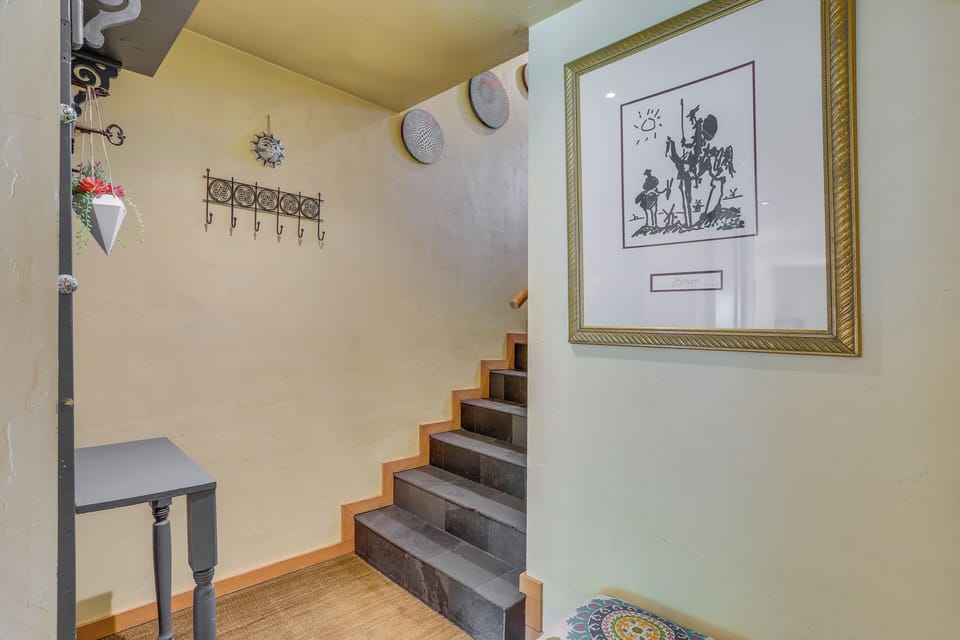 Foyer | Stairs Required for Unit Access