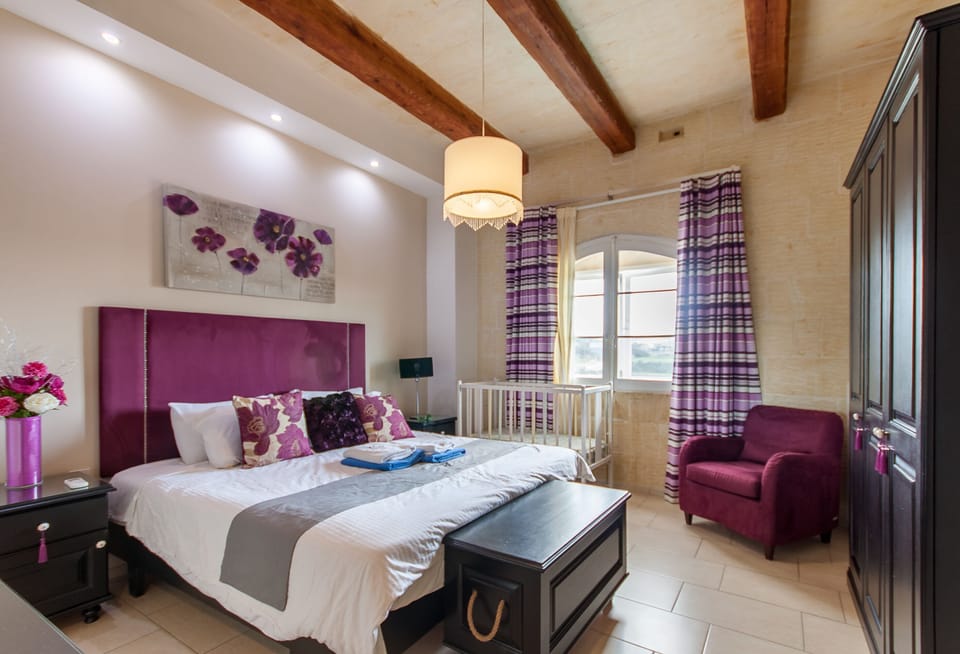 Second bedroom