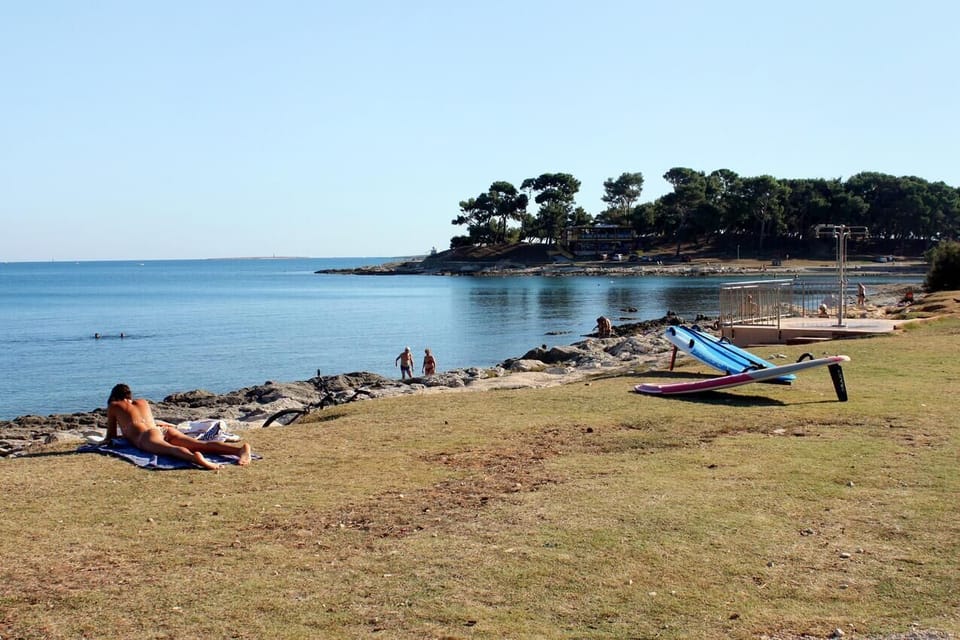 Nearby beaches