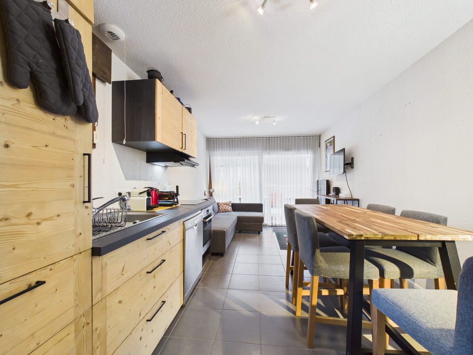 Prime Location Apartment - Center of Les Gets, Near Lifts, Terrace, Pet-Friendly, WiFi Apartment in Les Gets