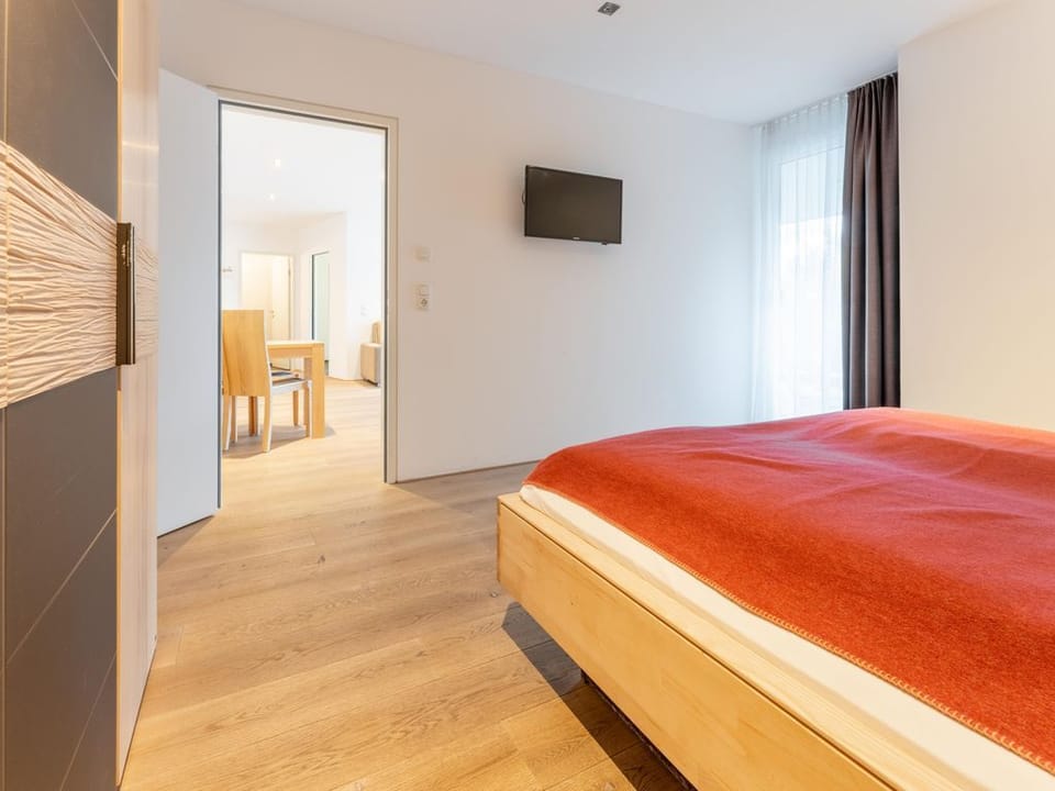 Junior Suite, separate toilet and bath/shower, Ba - Alpin Resort Damüls Apartment in Fontanella