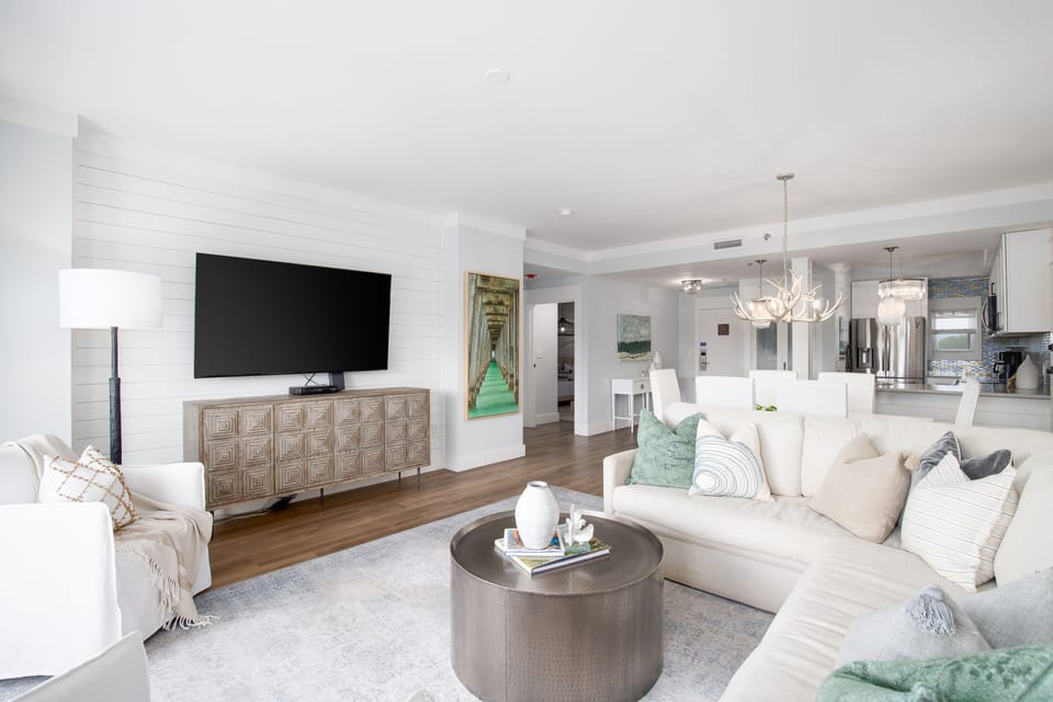 Living and dining area all renovated