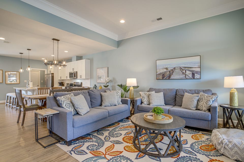 Living Room | Free WiFi  | Smart TV | 1st Floor