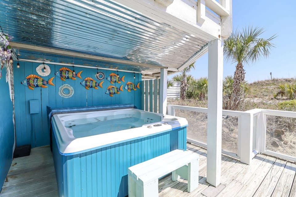 6 Person Hot Tub on the Deck