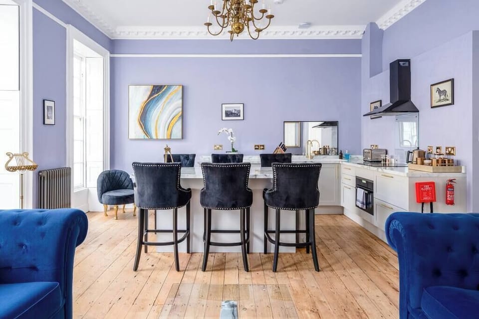 Eat in or dine out – we're within walking distance of some of best eateries in Bath.