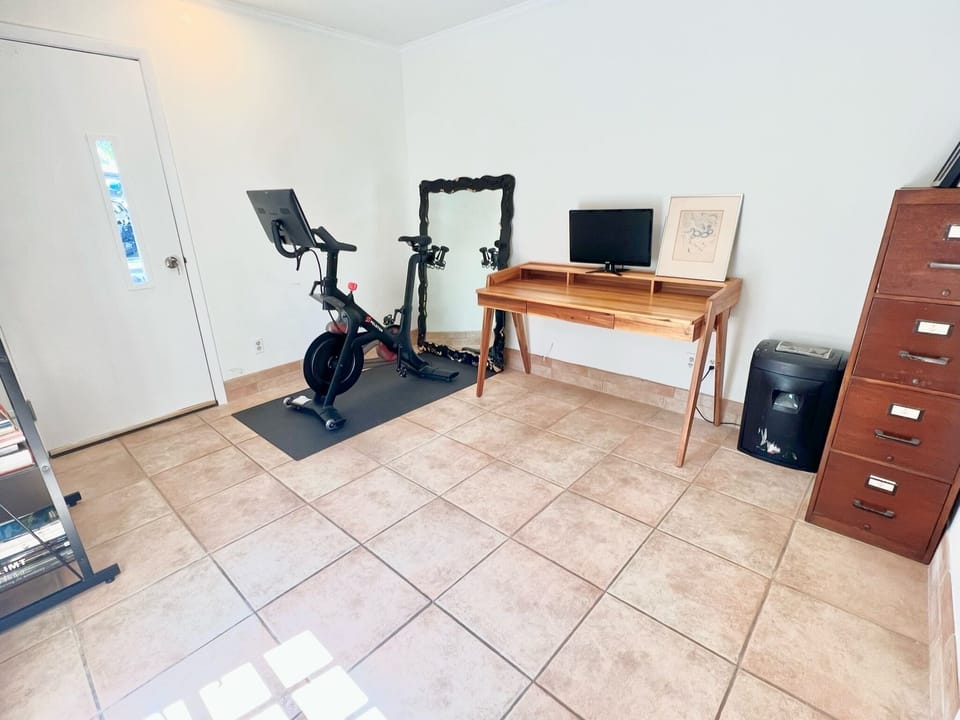 Office & Fitness Room