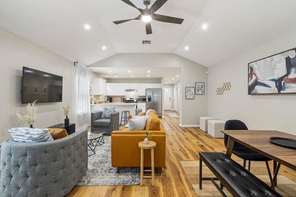 Modern, fun and functional space in the heart of Tulsa's midtown.