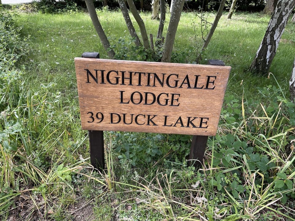 Sign (2)