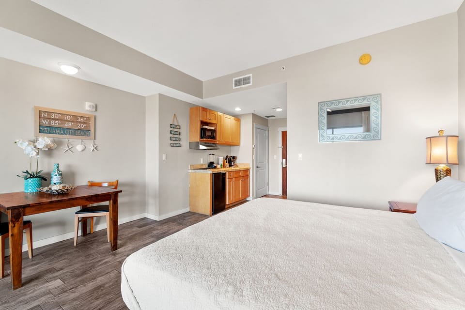 Panama City Beach Condo Unit 705 (21)
