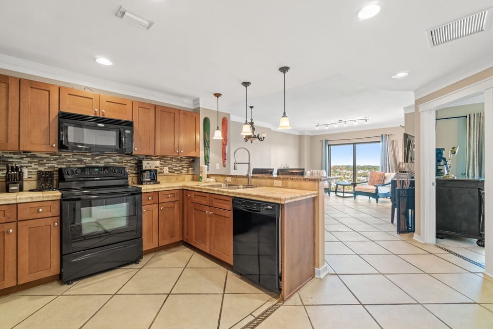 Panama City Beach Condo Unit 731 (2)