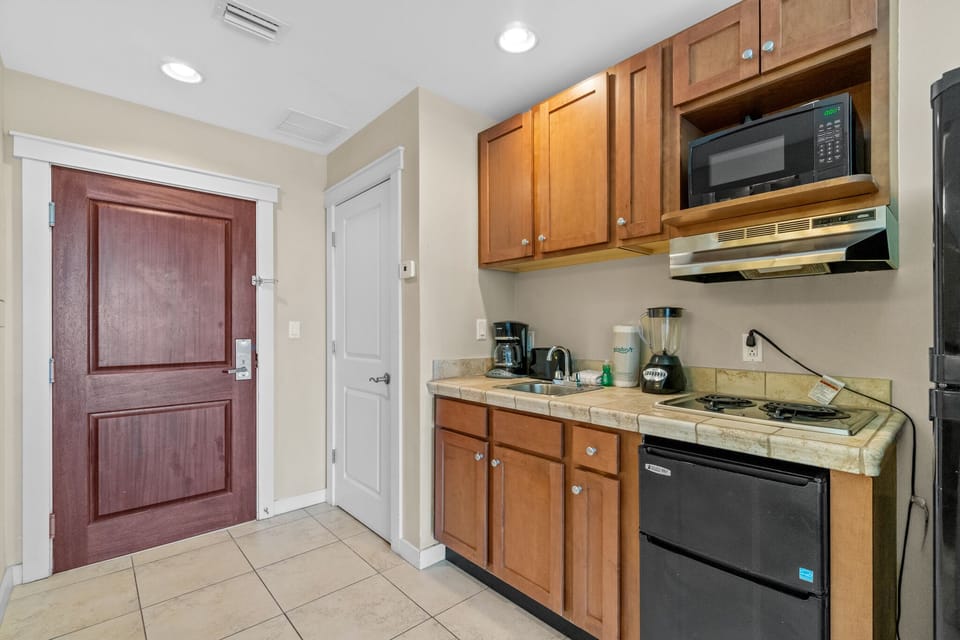 Panama City Beach Condo Unit 833 (1)