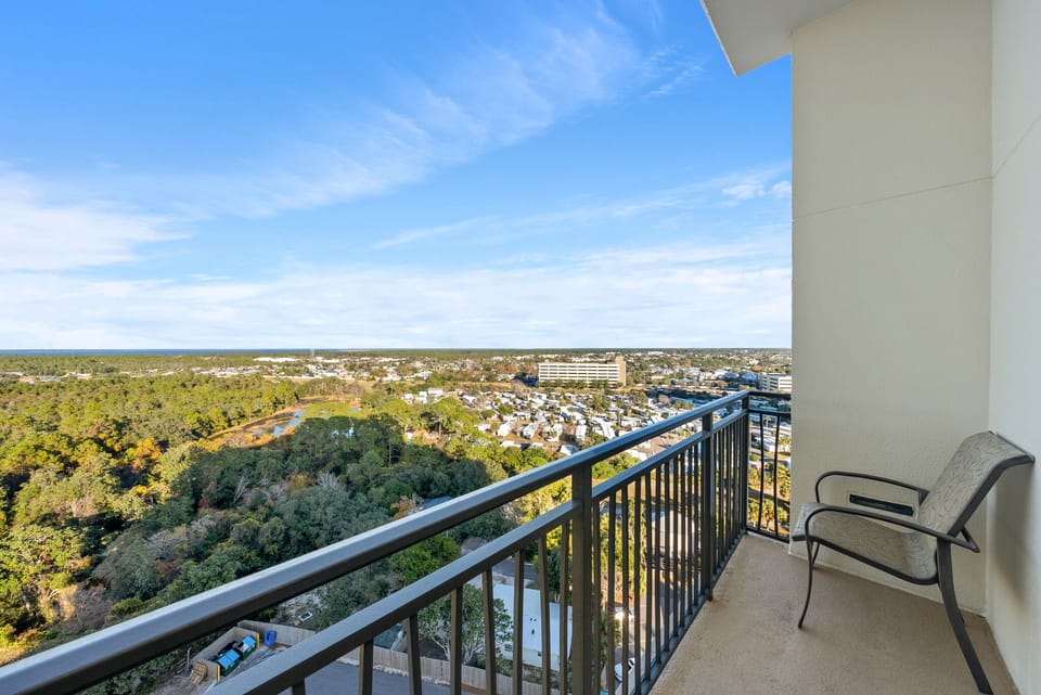 Panama City Beach Condo Unit 1425 (14)