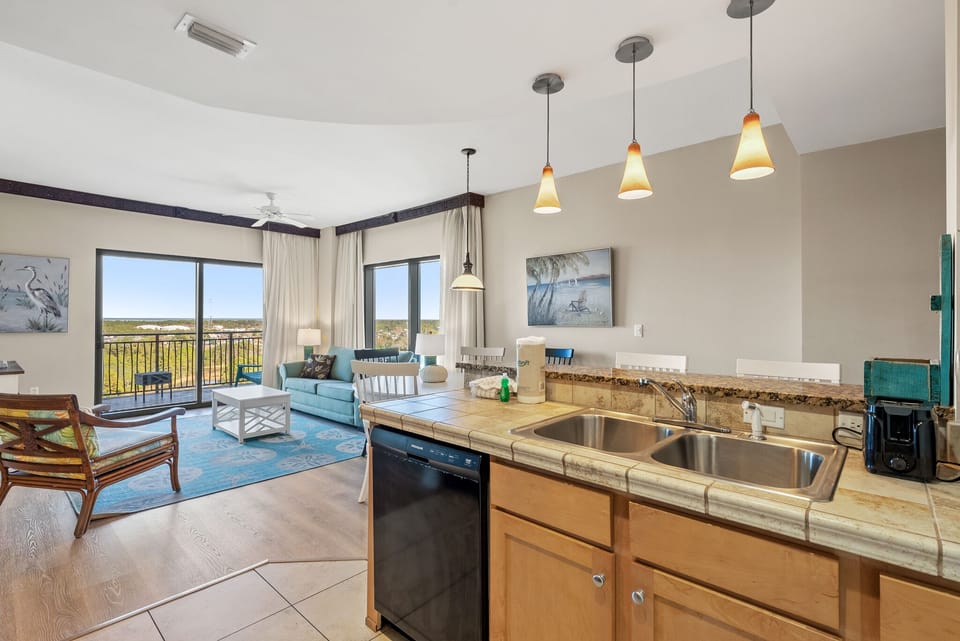 Panama City Beach Condo Unit 1121 (9)