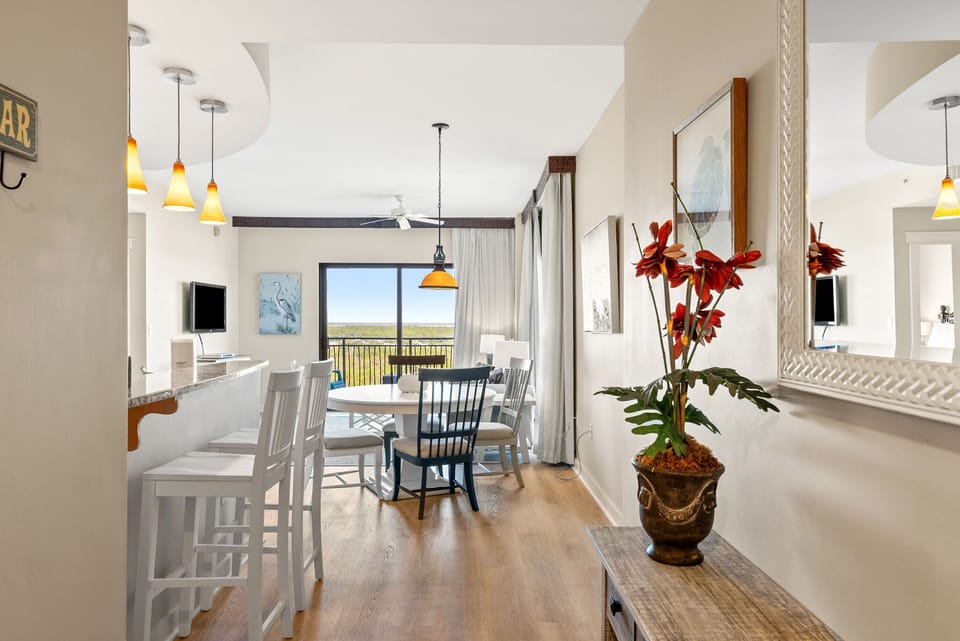 Panama City Beach Condo Unit 1121 (2)