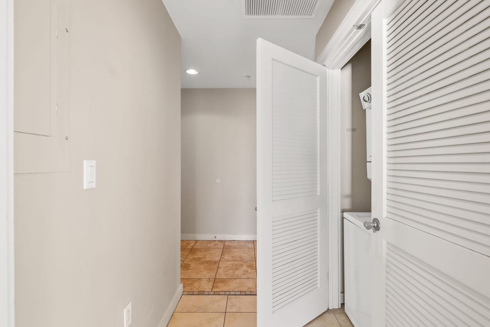 Panama City Beach Condo Unit 1235 (21)