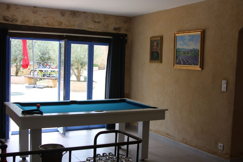 Game room