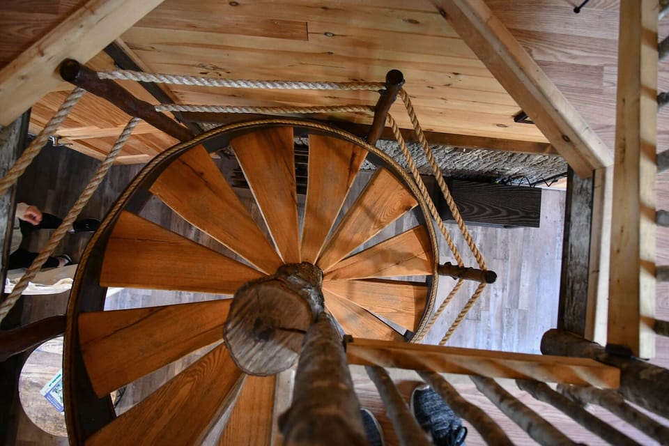 spiral staircase (1)