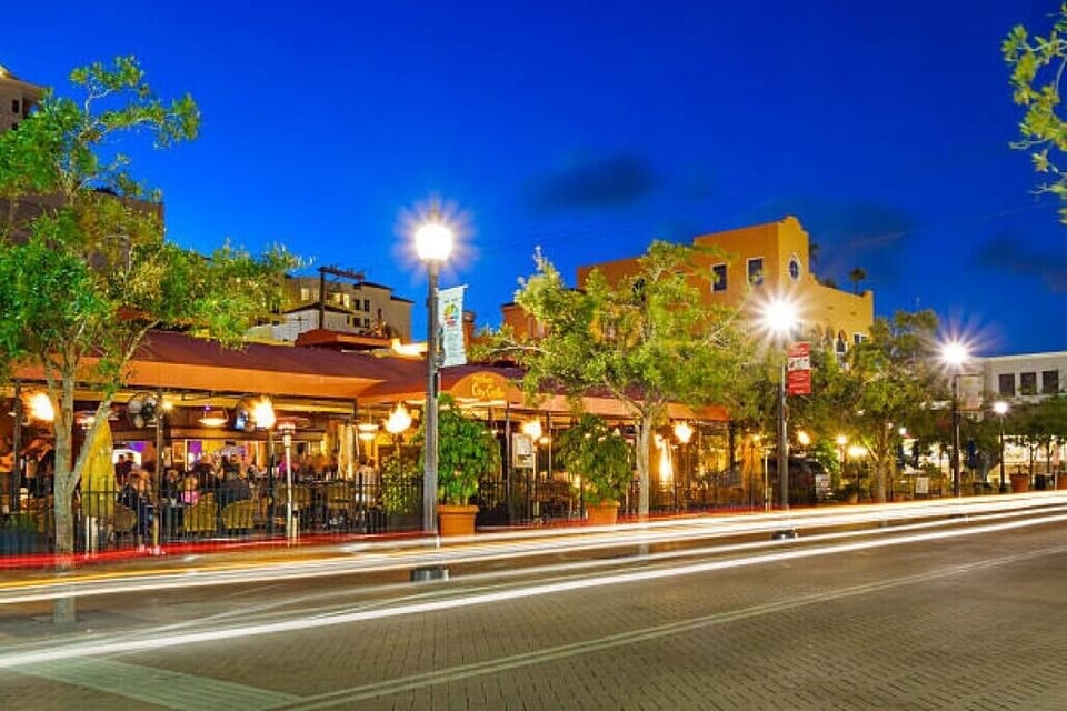 Downtown Main street restaurants