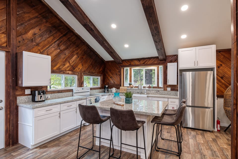 Open floor kitchen