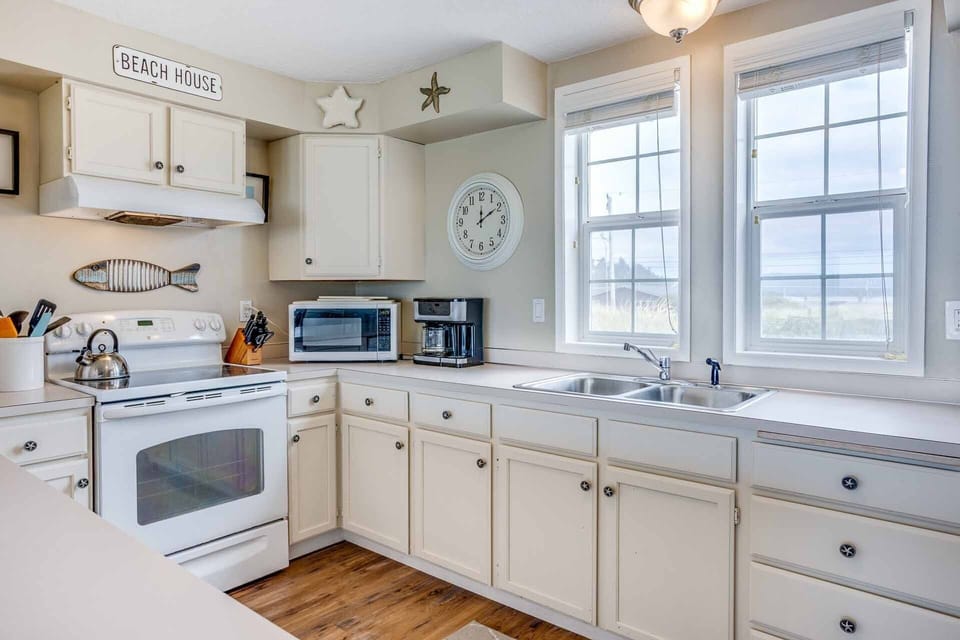 Bright and spacious kitchen.