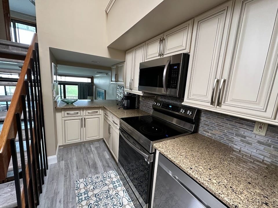 Open floor plan kitchen