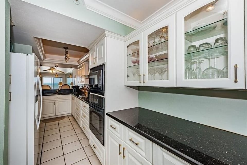 Kitchen 3 