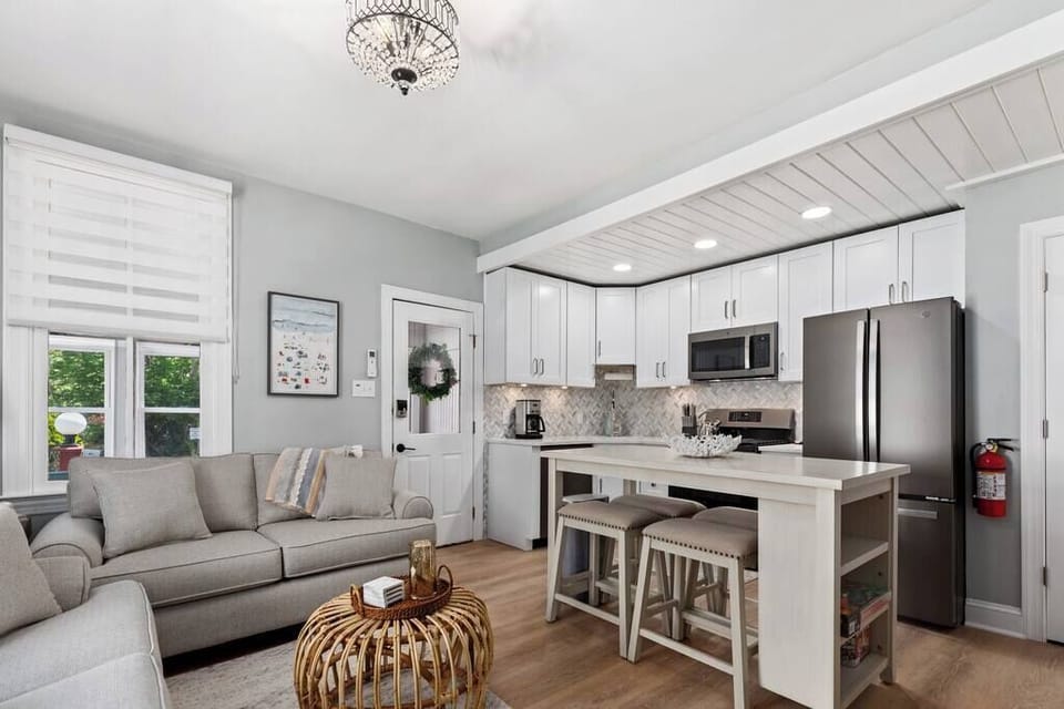 Living and dining area