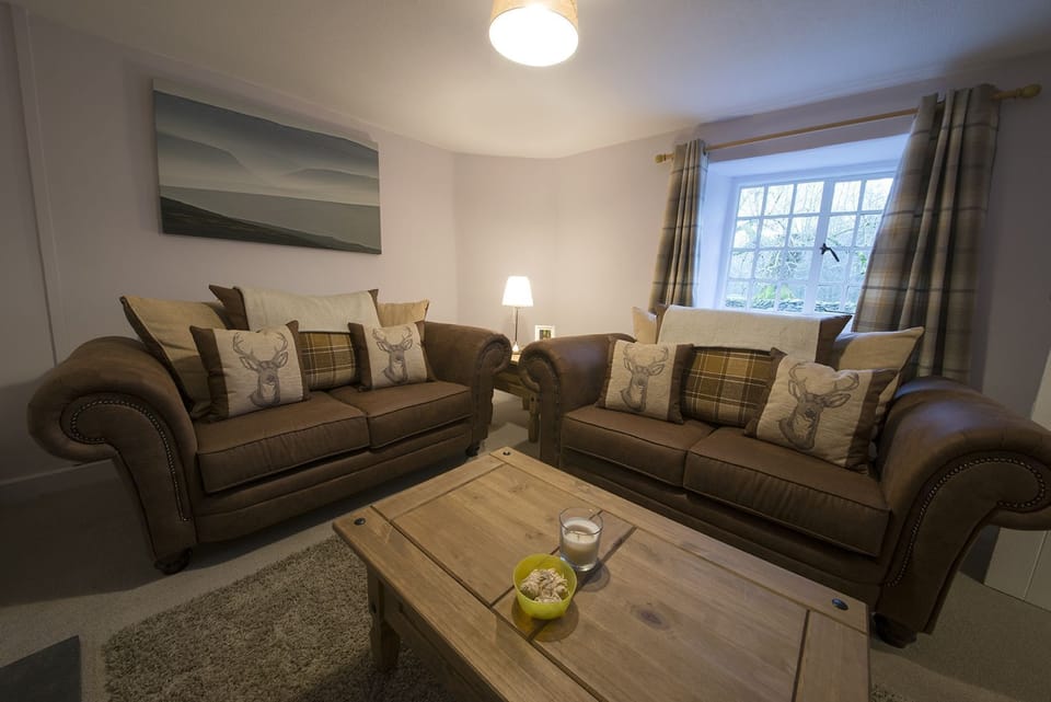 Low Bowkerstead Cottage sitting room