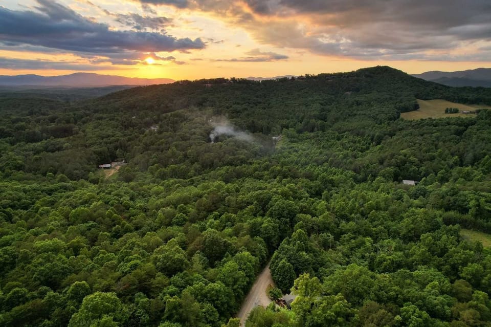 Overlook Ridge Vacation Home Blue Ridge Mountains GA 0011